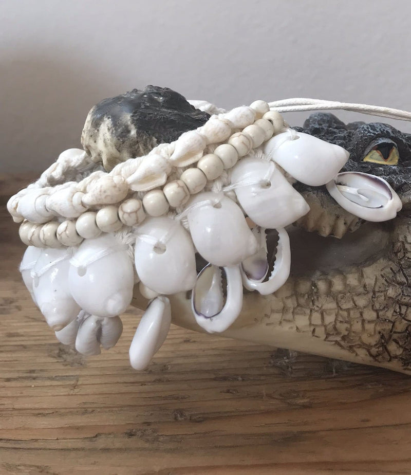 Brazalete Caracolas Blancas