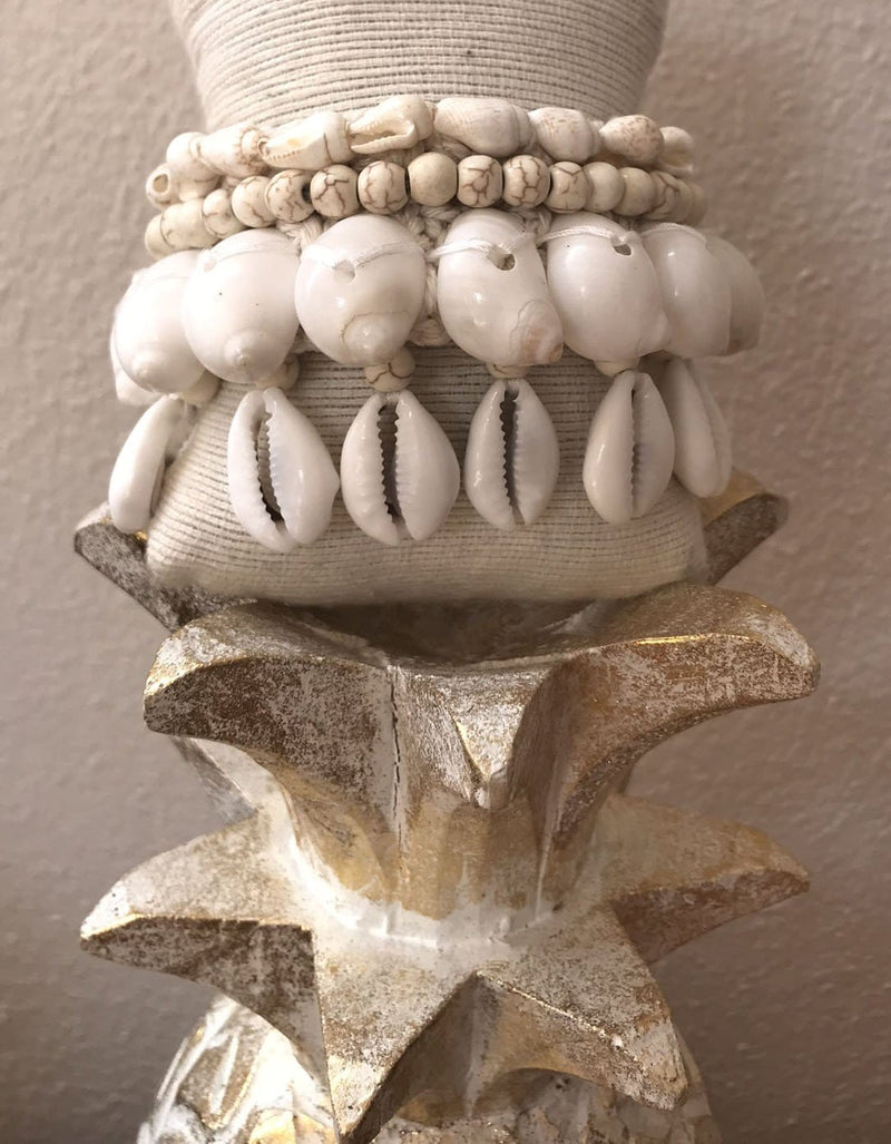 Brazalete Caracolas Blancas