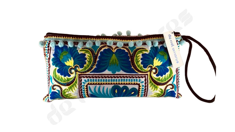 Bolso Pespuntes Pompones